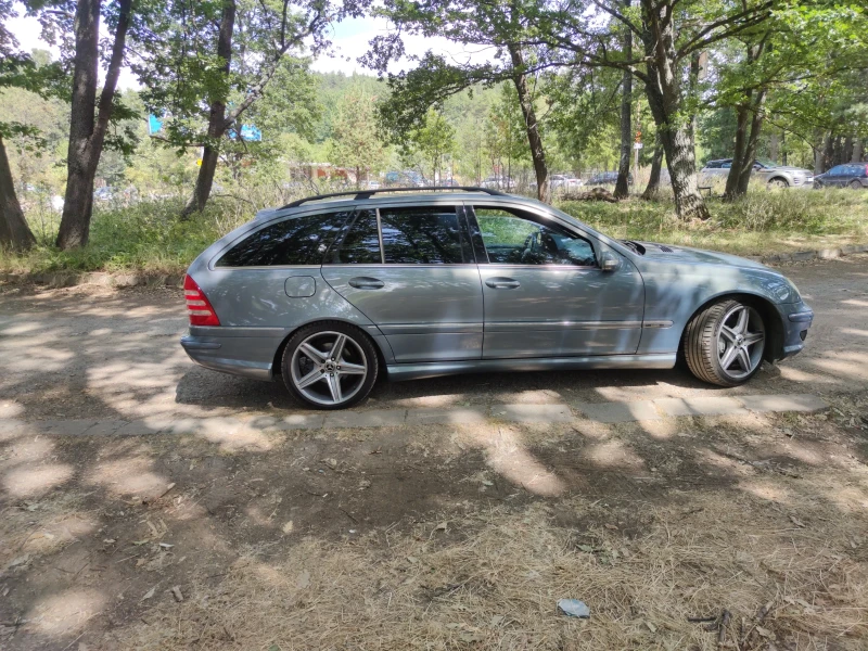 Mercedes-Benz C 320, снимка 10 - Автомобили и джипове - 46946789