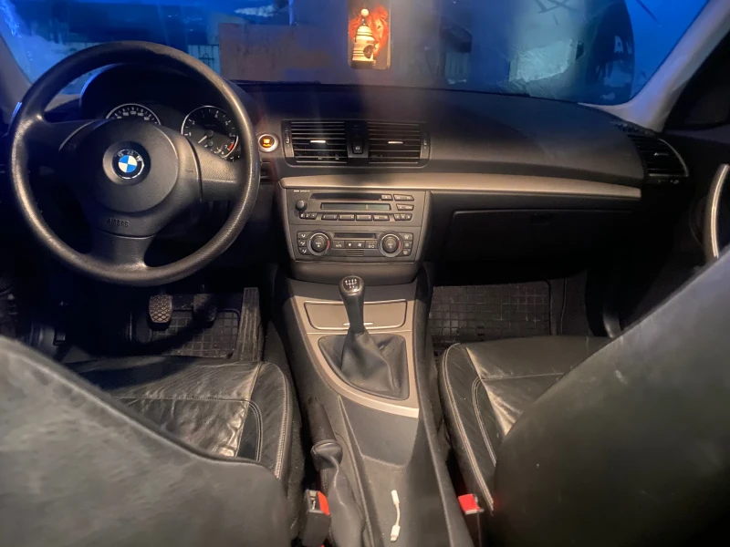 BMW 118 118i, снимка 4 - Автомобили и джипове - 47468203