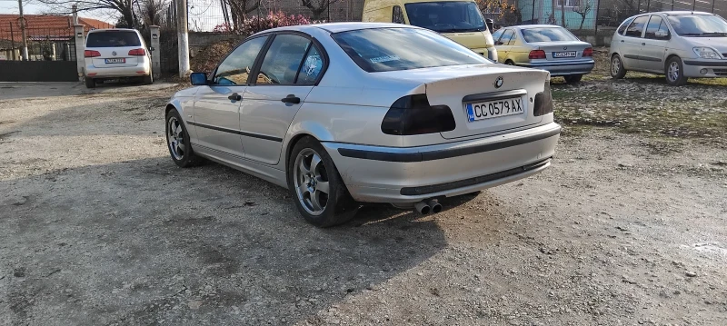 BMW 318 1.8 и, снимка 9 - Автомобили и джипове - 48360634