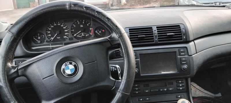 BMW 318 1.8 и, снимка 6 - Автомобили и джипове - 48360634