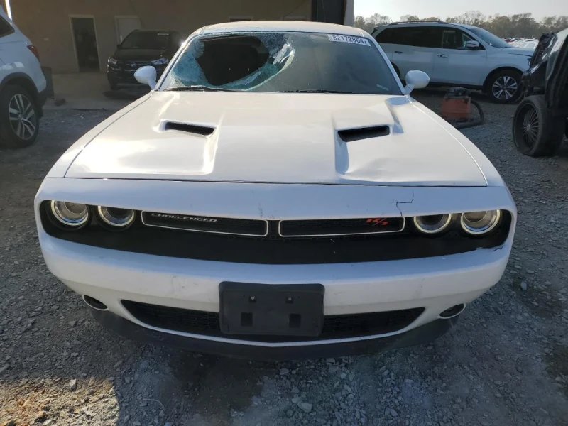 Dodge Challenger, снимка 5 - Автомобили и джипове - 48802353