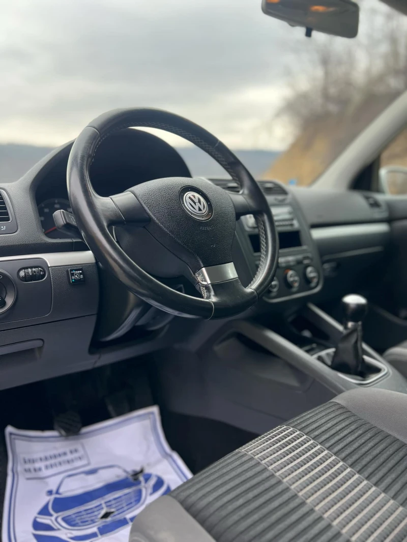 VW Golf * БЕНЗИН-ГАЗ* ИТАЛИЯ* , снимка 10 - Автомобили и джипове - 49115161