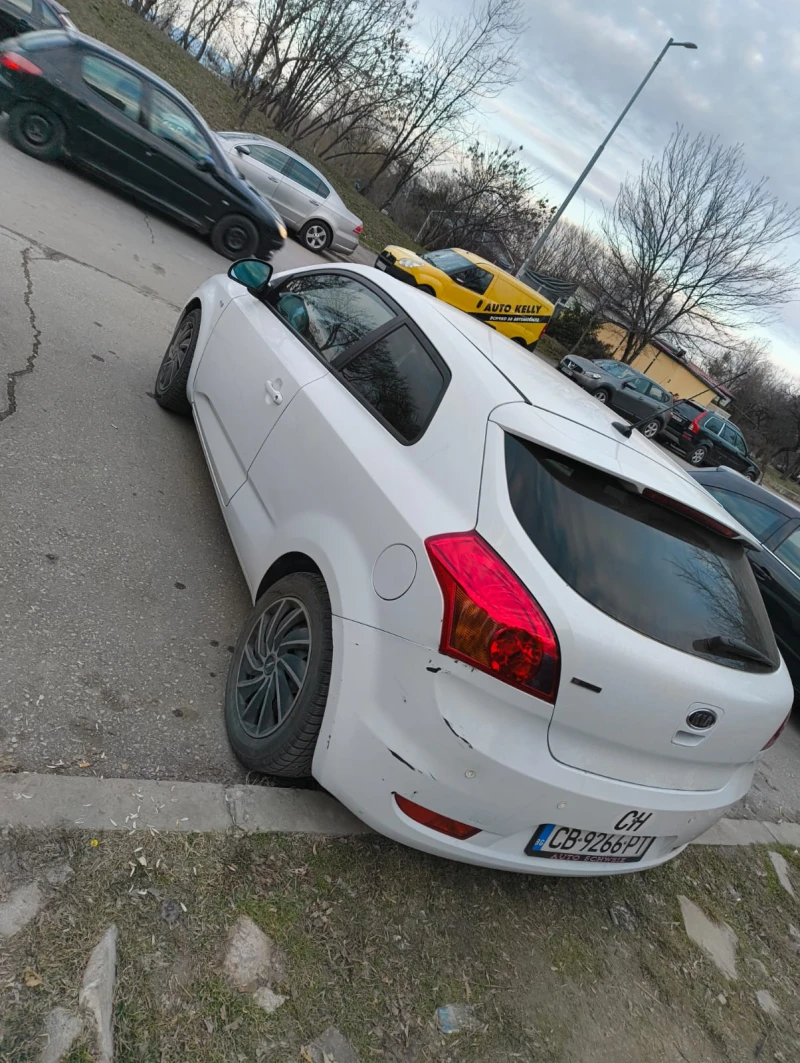 Kia Pro ceed Sport 2.0 CRDi, снимка 3 - Автомобили и джипове - 49132066