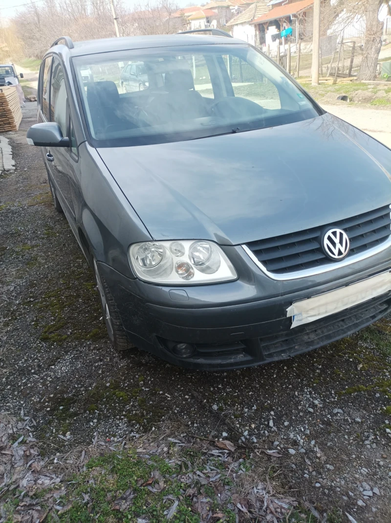 VW Touran Тouran, снимка 3 - Автомобили и джипове - 49455005