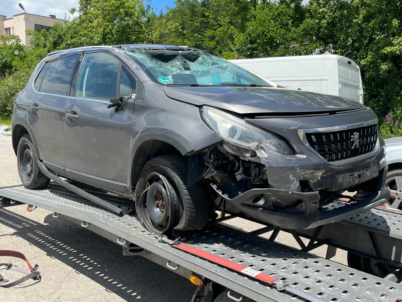 Peugeot 2008 1.2Turbo FACELIFT, снимка 2 - Автомобили и джипове - 51383136