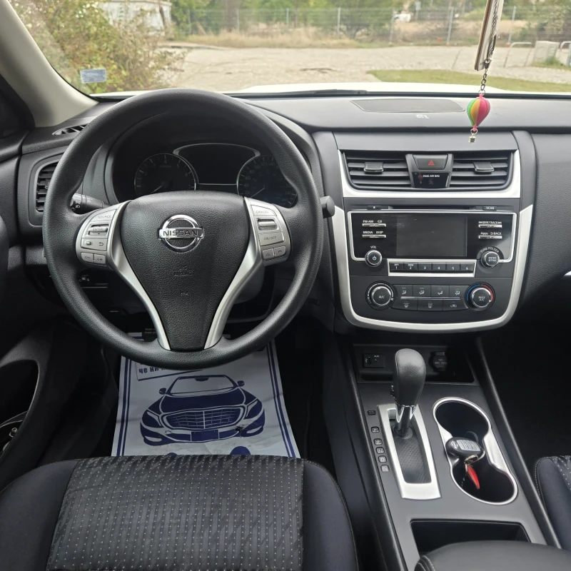Nissan Altima 2.5L GAS, снимка 9 - Автомобили и джипове - 52250587