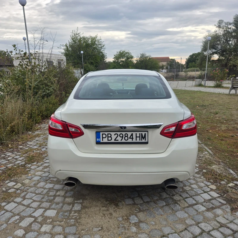 Nissan Altima 2.5L GAS, снимка 5 - Автомобили и джипове - 52250587