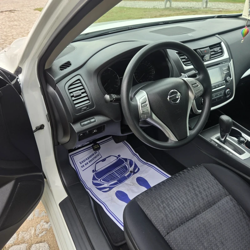 Nissan Altima 2.5L GAS, снимка 12 - Автомобили и джипове - 52250587