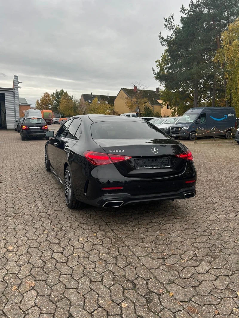 Mercedes-Benz 300 Head up Burm Pano Keyless FULL, снимка 7 - Автомобили и джипове - 52829700