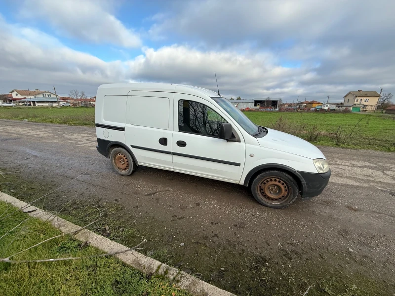 Opel Combo 1.6i, снимка 8 - Автомобили и джипове - 53131035