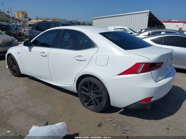 Lexus IS 250  - изображение 5