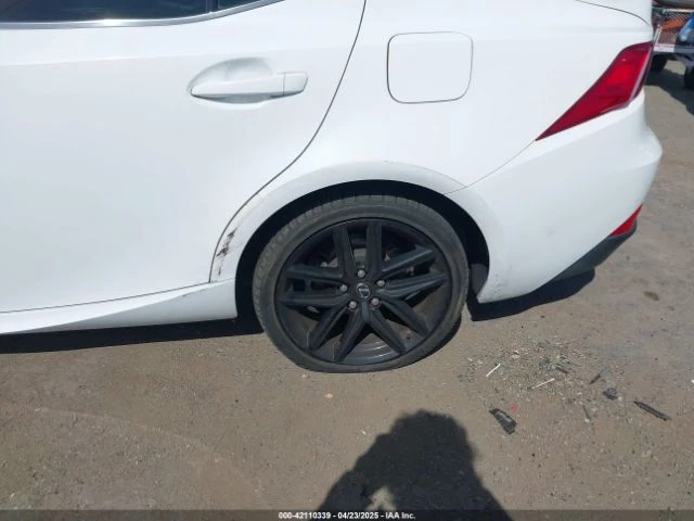 Lexus IS 250  - изображение 8