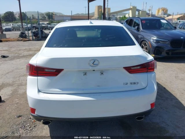 Lexus IS 250  - изображение 2