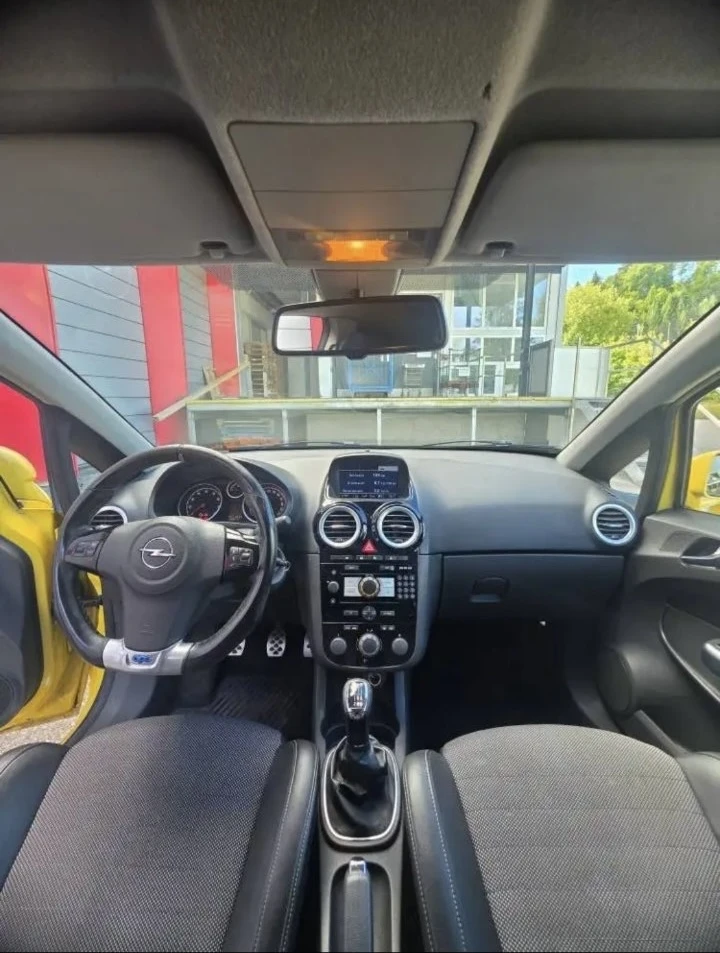 Opel Corsa OPC, снимка 9 - Автомобили и джипове - 54401319