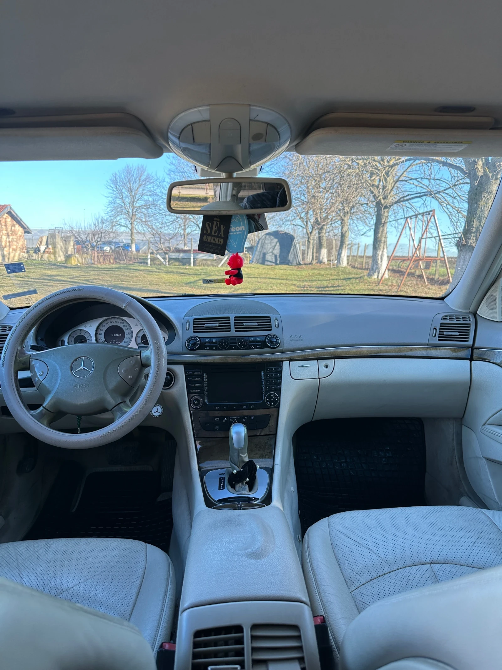 Mercedes-Benz E 280  - изображение 7