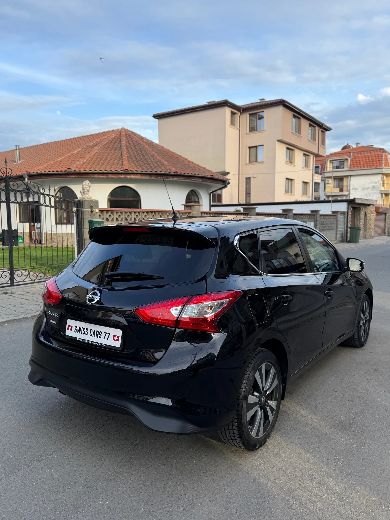 Nissan Pulsar NISSAN Pulsar 1.2 DIG-T / Swiss / Automatic - изображение 3