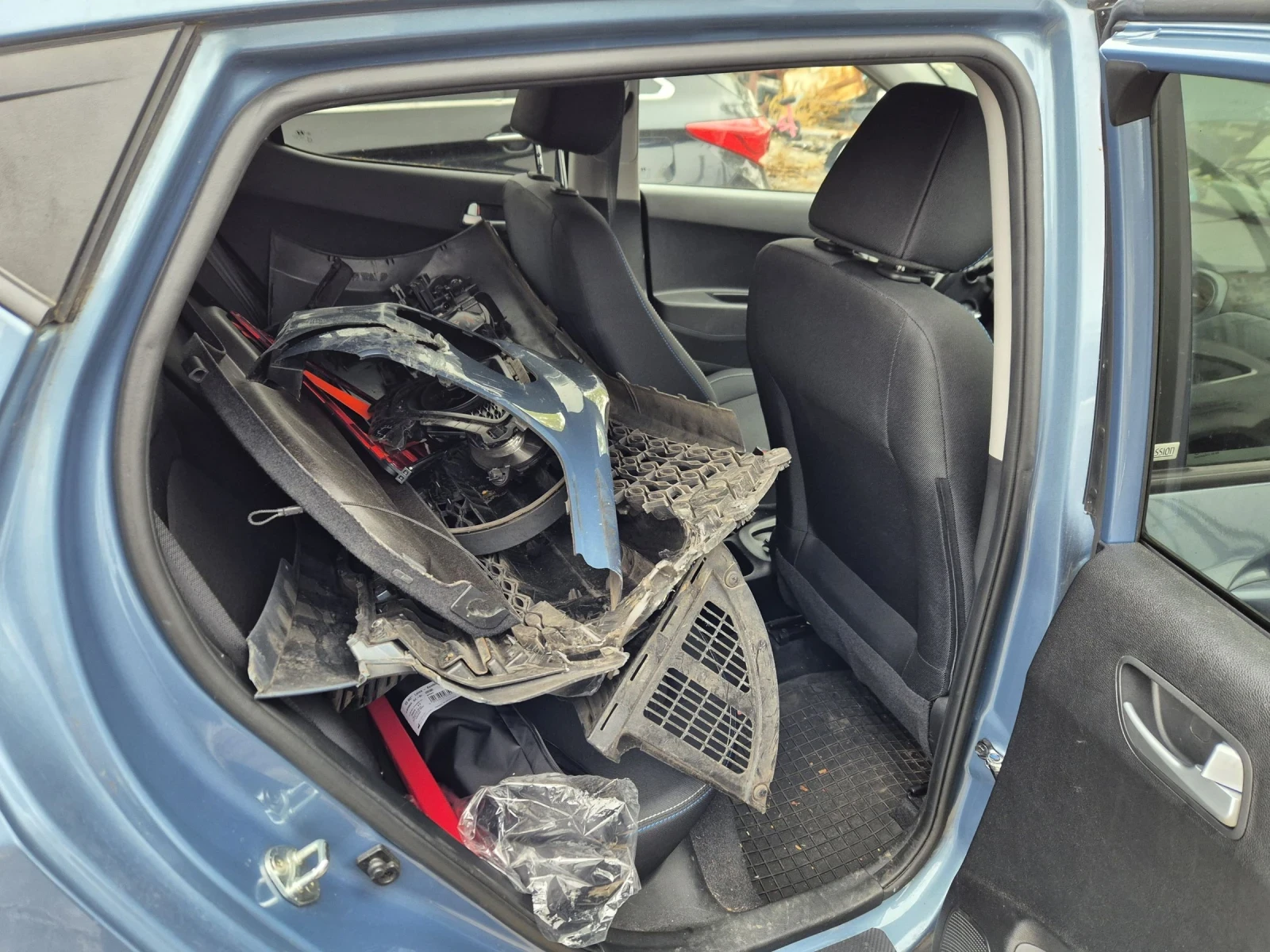 Hyundai I10 1000 - изображение 10