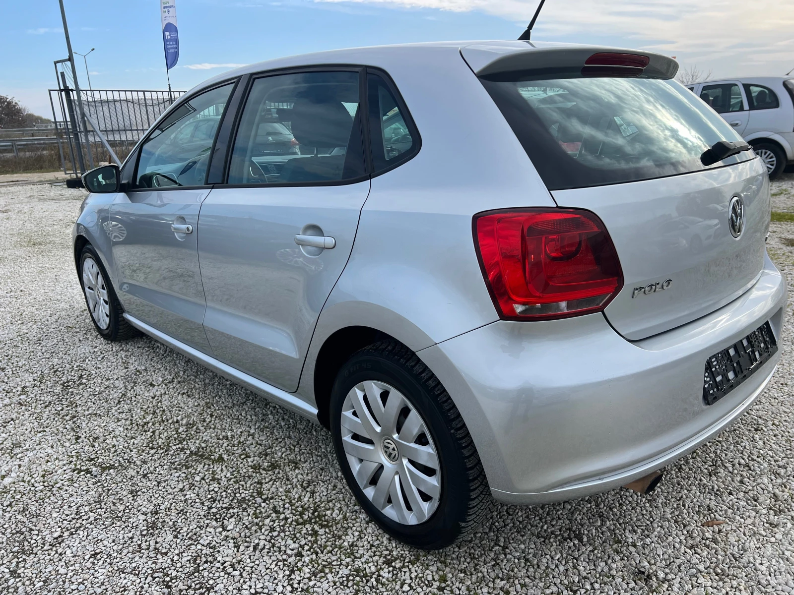 VW Polo 1.4 газ-бензин - изображение 5