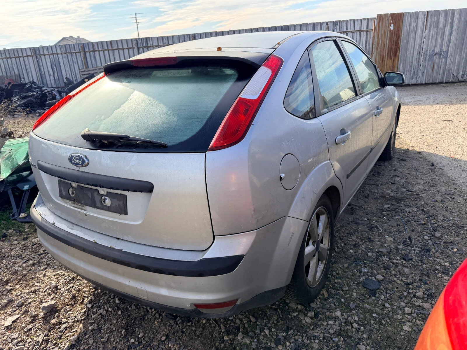 Ford Focus 1.6 16V  - изображение 4