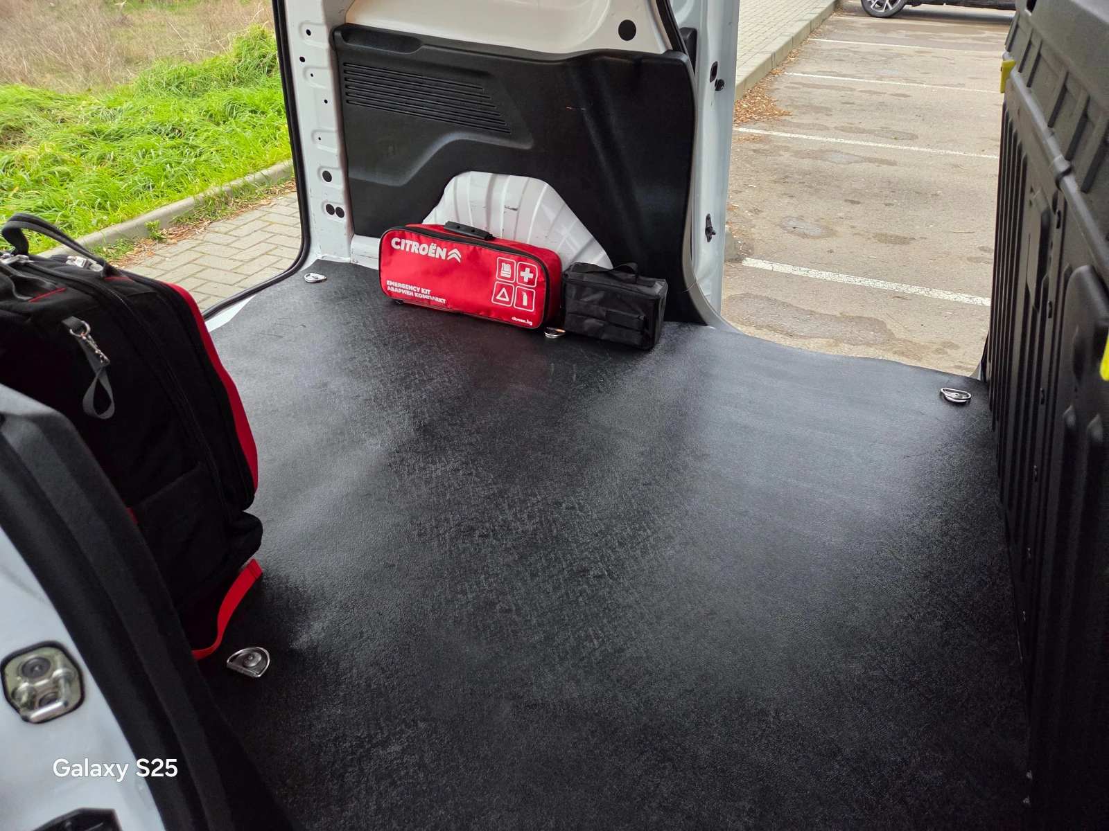 Citroen Berlingo 1.5 Blue HDI - изображение 6