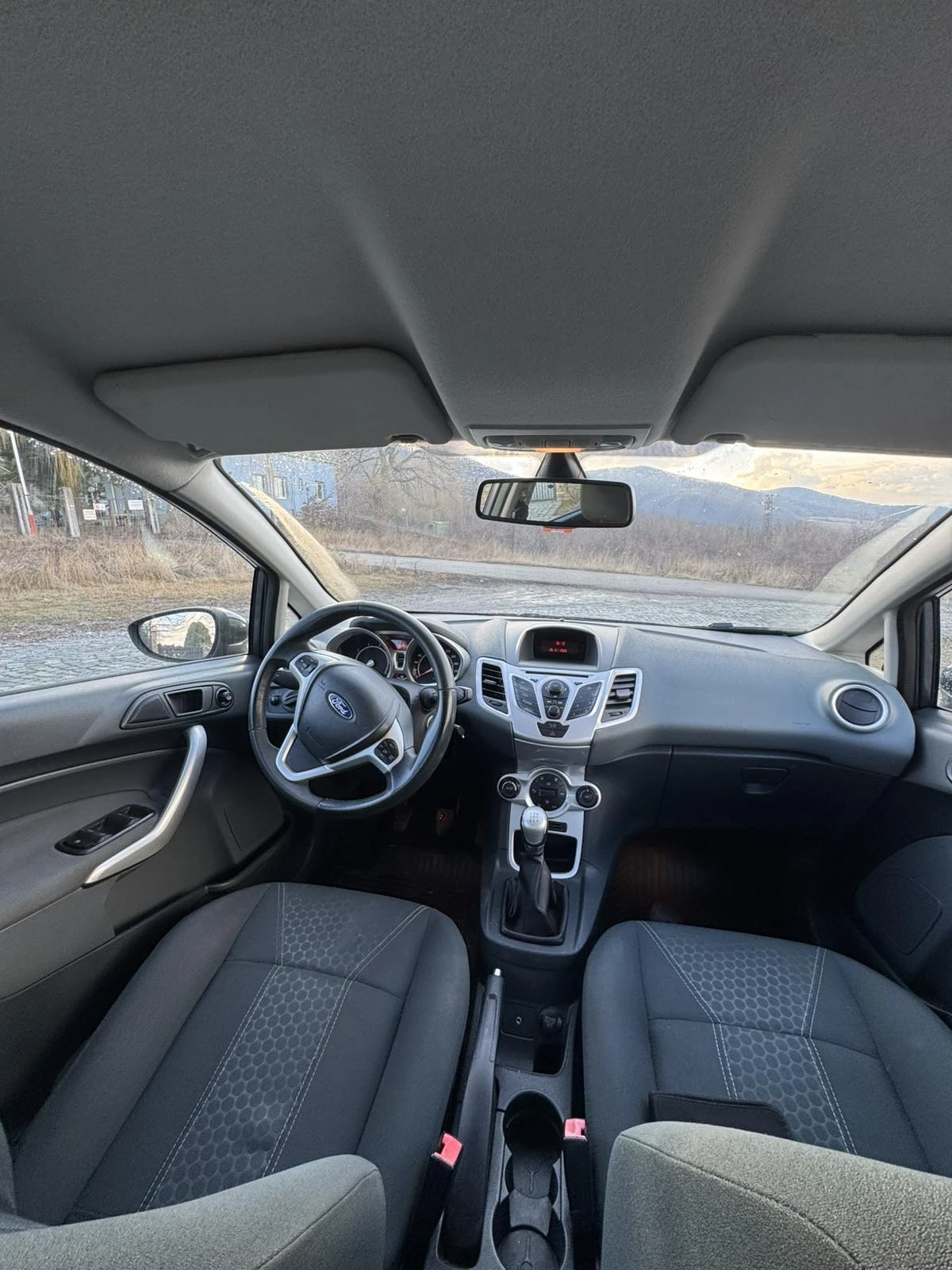 Ford Fiesta 1.6 16v Titanium | Mobile.bg � ����������� 13