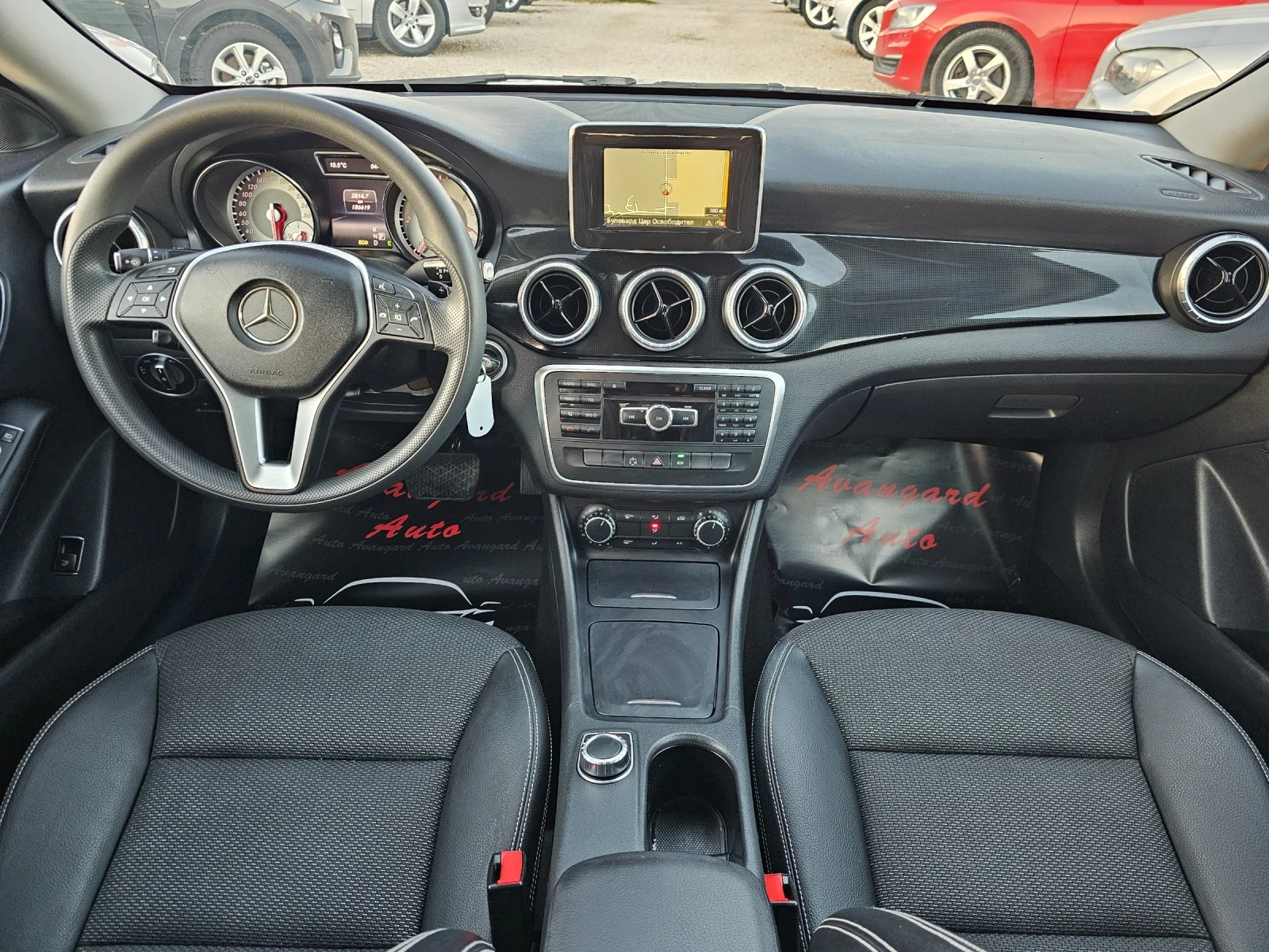 Mercedes-Benz CLA 180 CDI, Автоматик , снимка 7 - Автомобили и джипове - 53749079