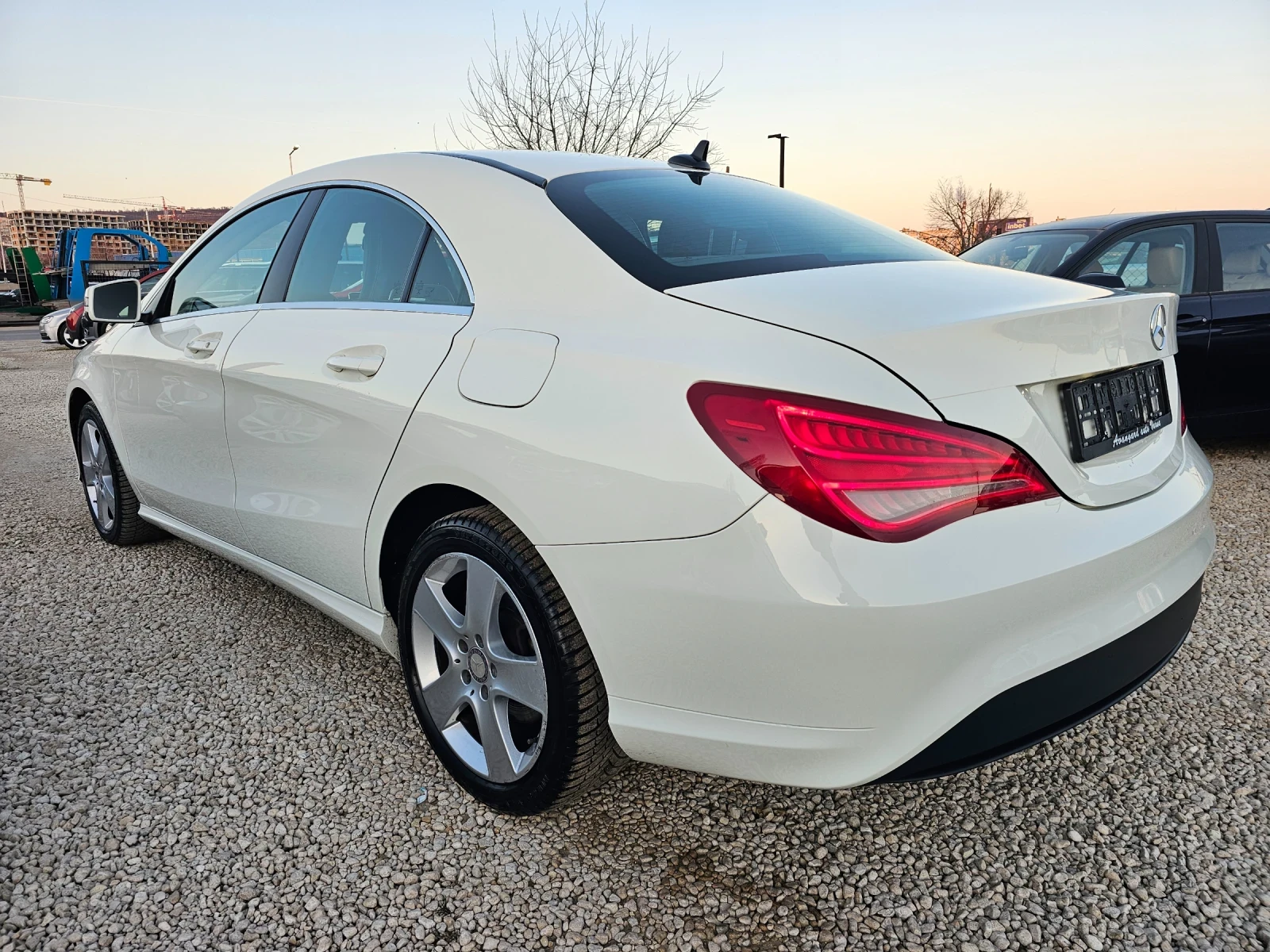 Mercedes-Benz CLA 180 CDI, Автоматик , снимка 6 - Автомобили и джипове - 53749079