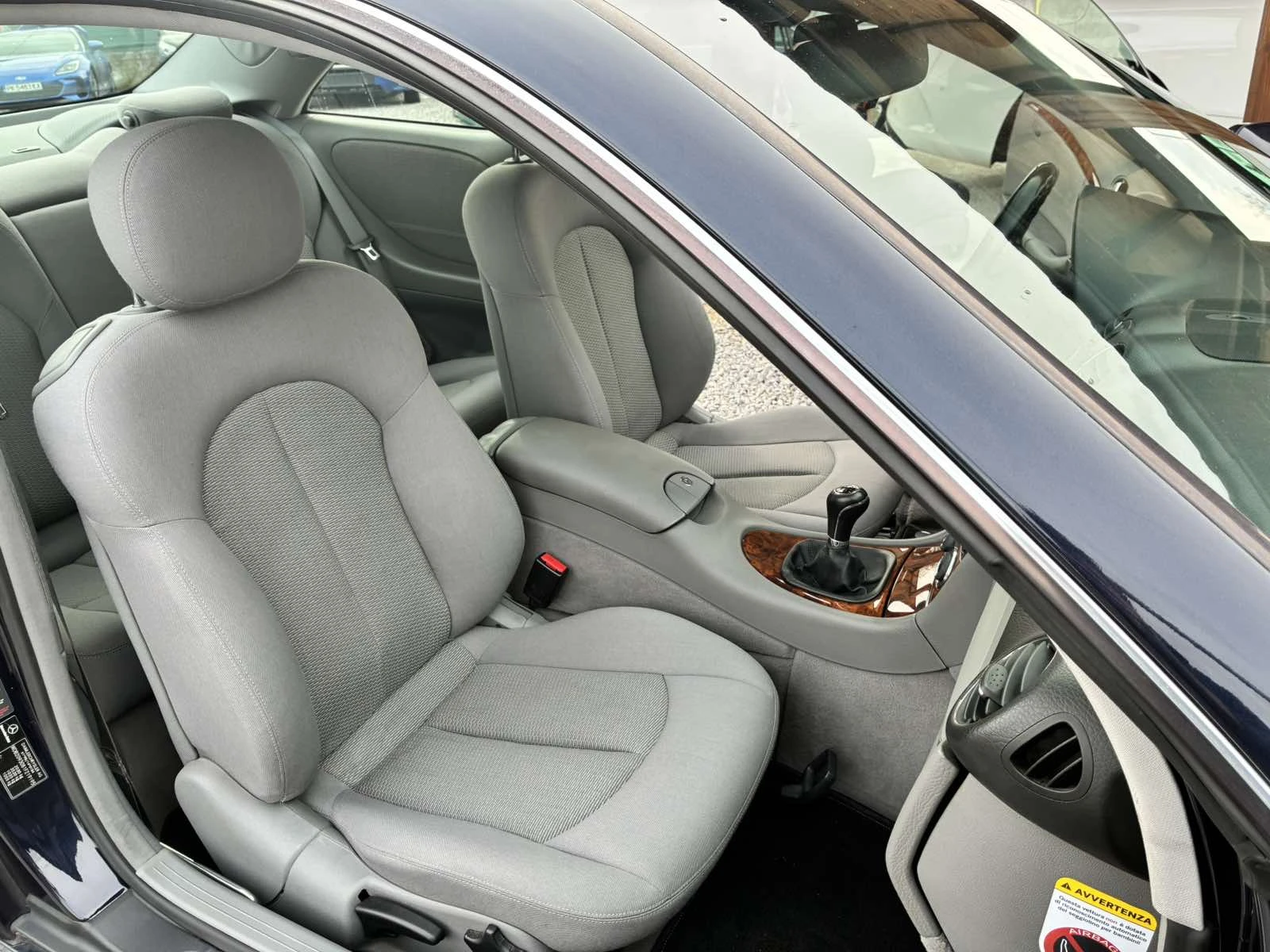 Mercedes-Benz CLK 220CDI УНИКАТ, снимка 7 - Автомобили и джипове - 53926302