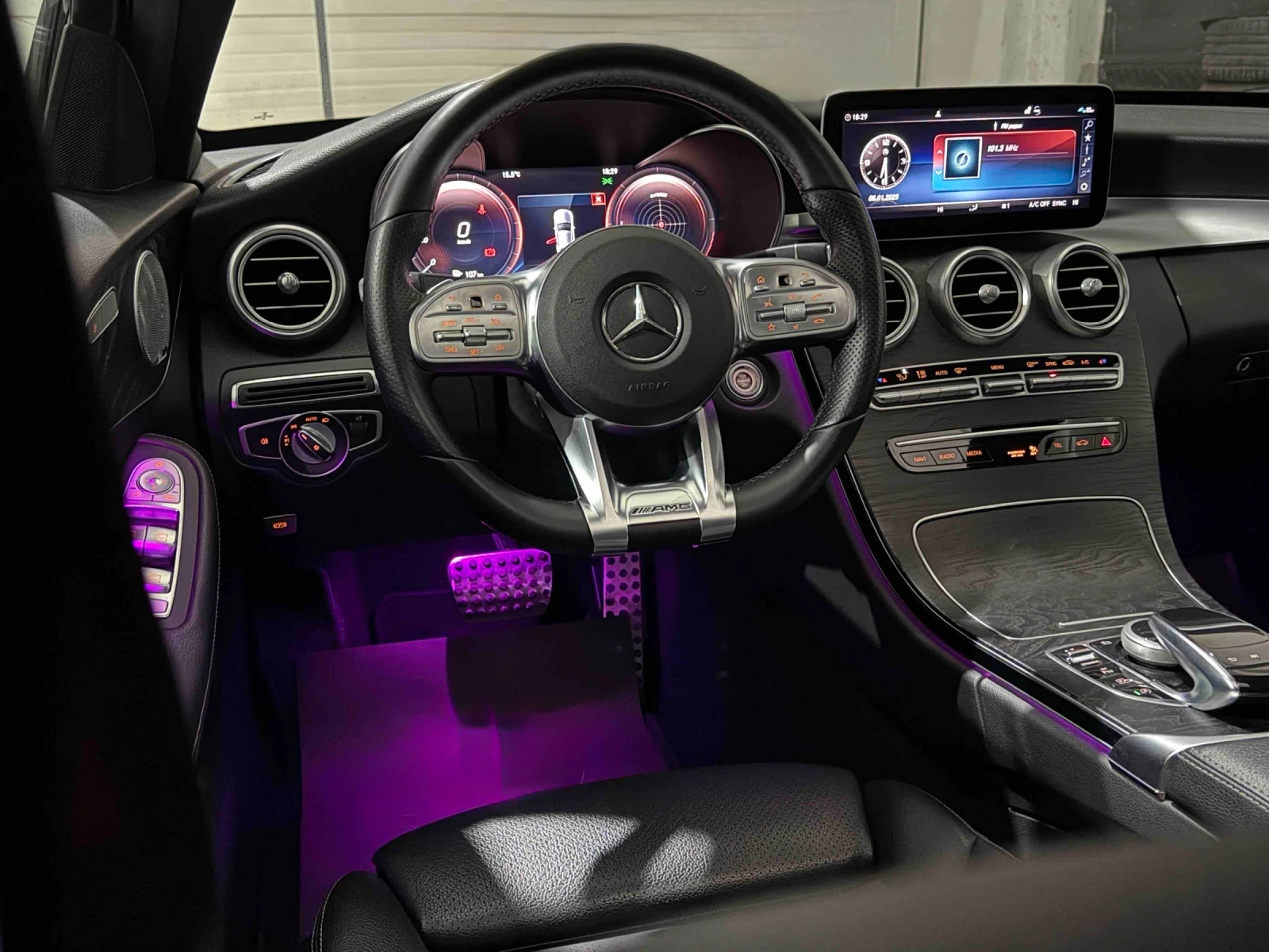 Mercedes-Benz C 220 АМГ Пакет, снимка 16 - Автомобили и джипове - 54222230