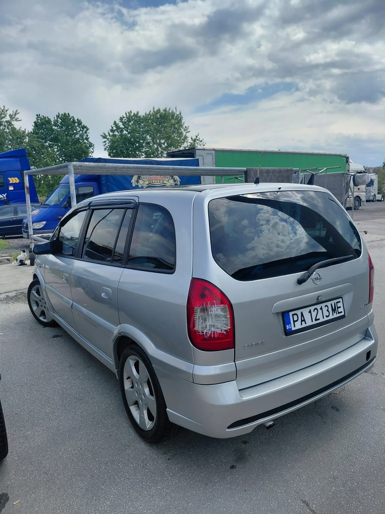 Opel Zafira 2.2, снимка 4 - Автомобили и джипове - 54358360