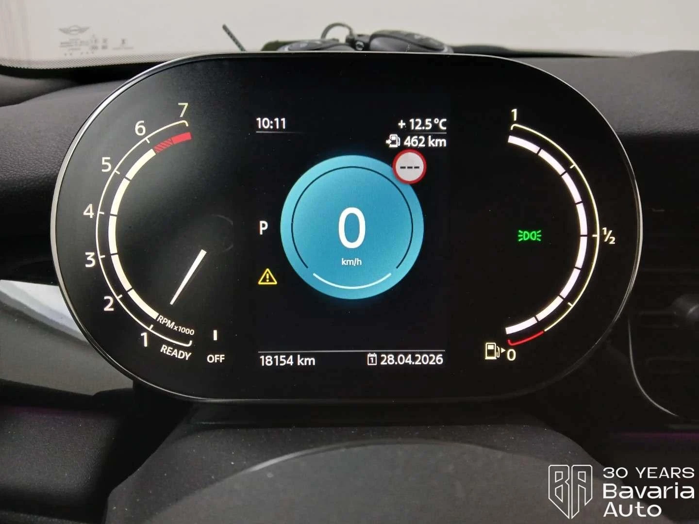 Mini Cooper 1, 5 Steptronic Classic Trim, снимка 9 - Автомобили и джипове - 54429396