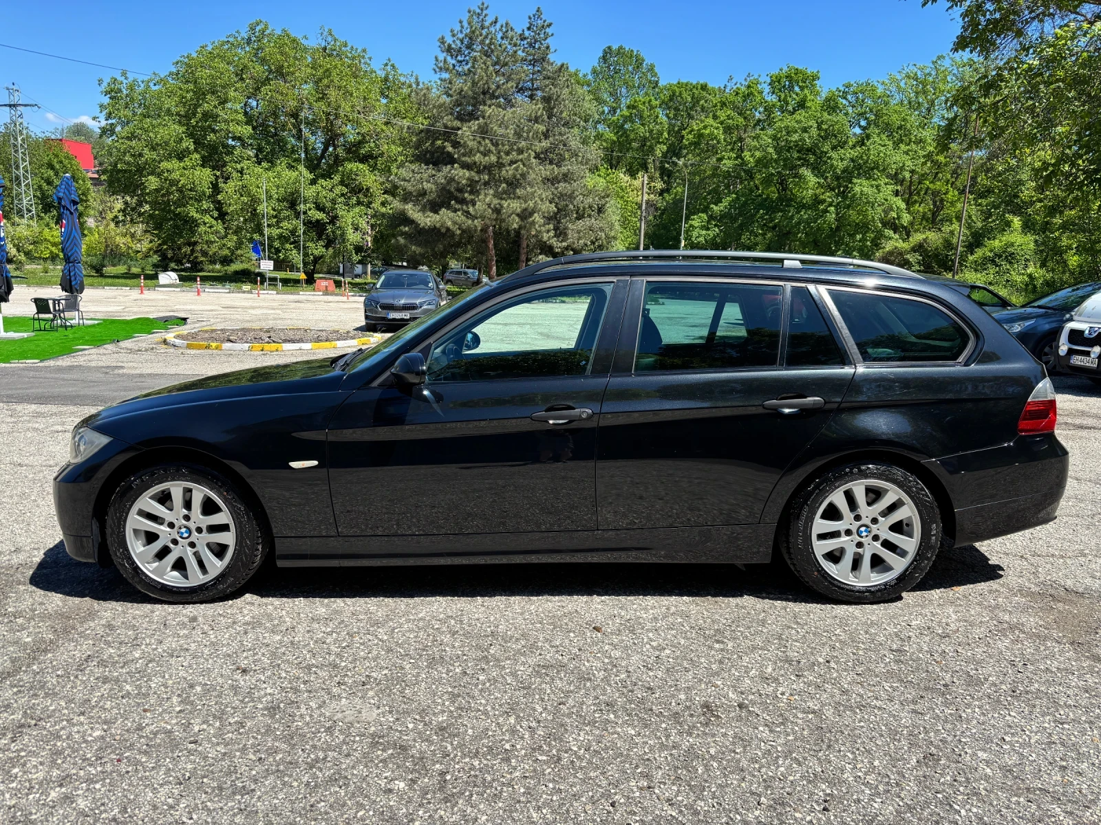 BMW 320, снимка 8 - Автомобили и джипове - 54613279