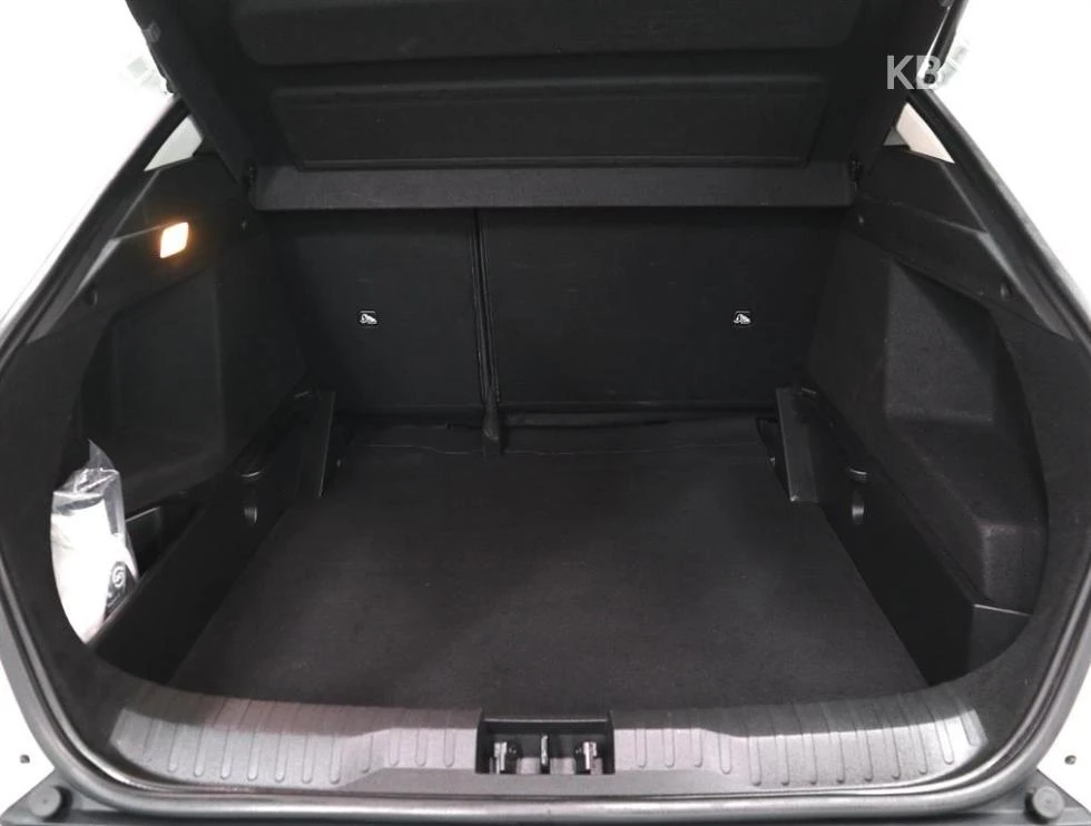 Renault Arkana, снимка 17 - Автомобили и джипове - 54774857