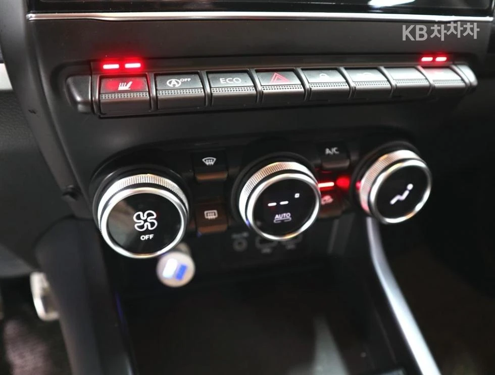 Renault Arkana, снимка 12 - Автомобили и джипове - 54774857