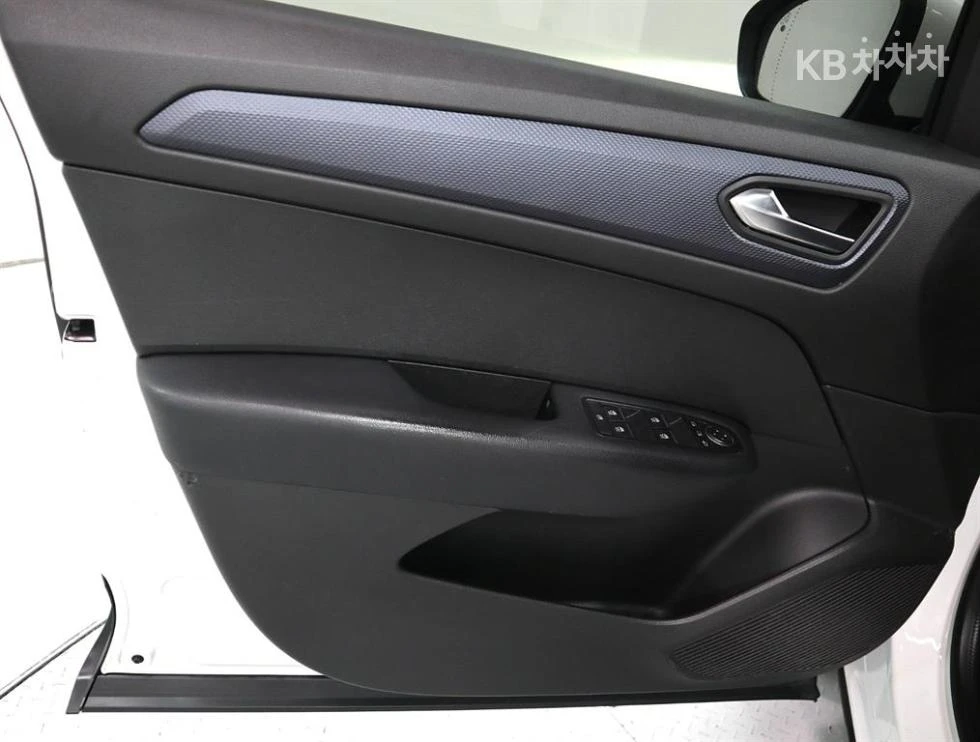 Renault Arkana, снимка 7 - Автомобили и джипове - 54774857
