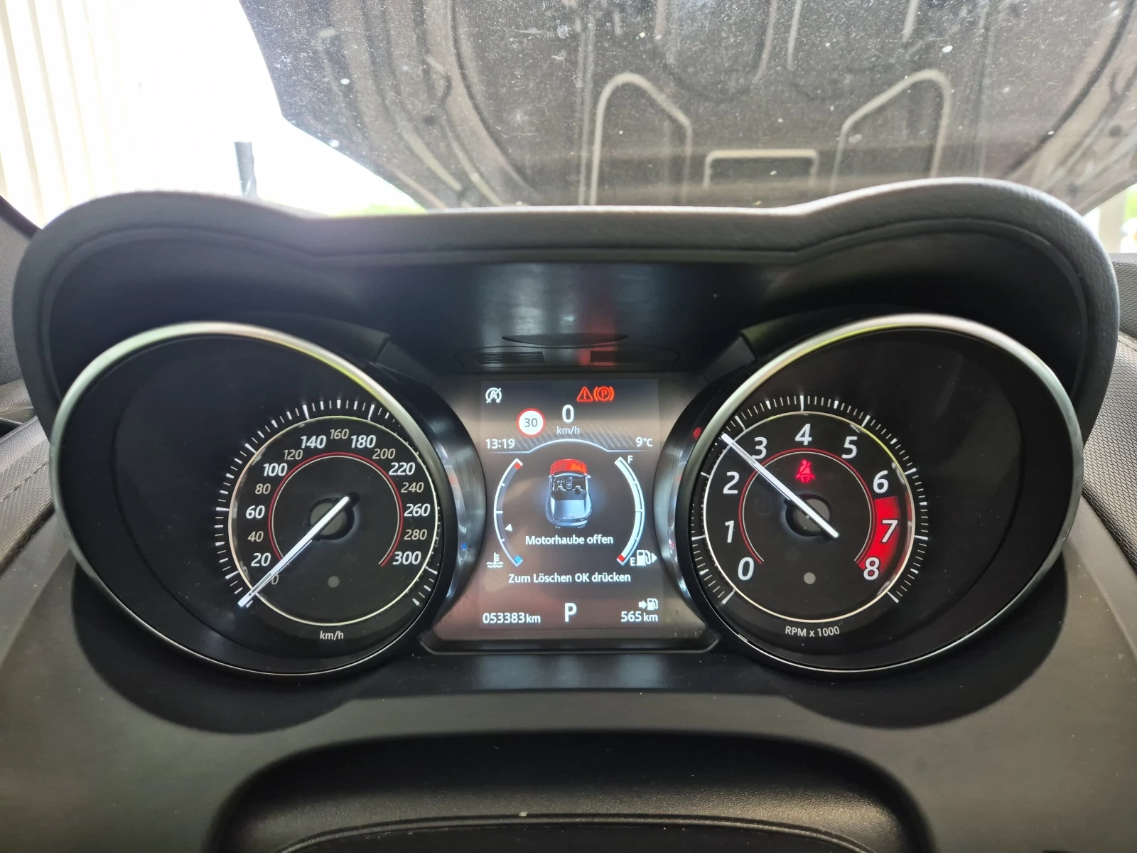 Jaguar F-Type 2.0 i4 P300 CABRIOLET, снимка 5 - Автомобили и джипове - 55242277