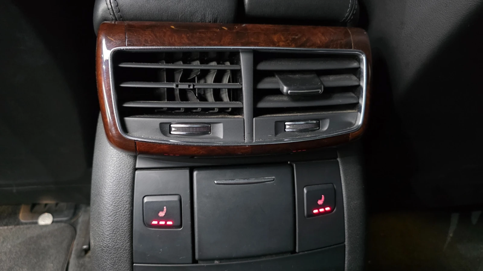 Audi A8 3.0 * TDI* Quattro* D4* Navi* Camera, снимка 15 - Автомобили и джипове - 55261460