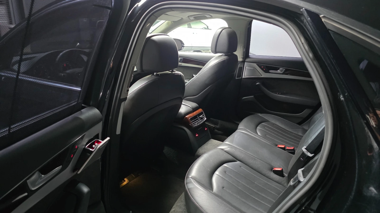 Audi A8 3.0 * TDI* Quattro* D4* Navi* Camera, снимка 11 - Автомобили и джипове - 55261460