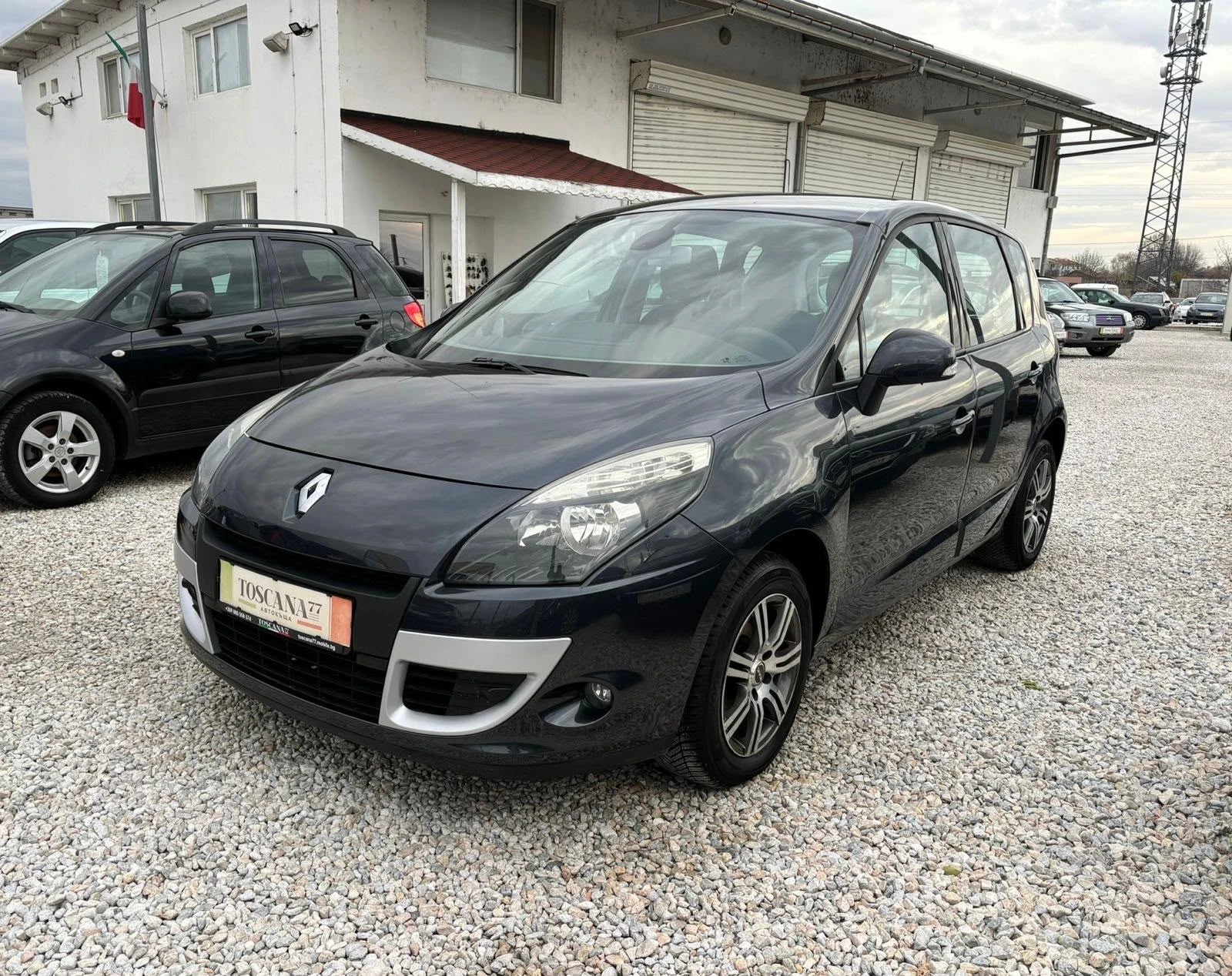 Renault Scenic 1.4i* x-Mod* Навигация* Сервизна История* Камера, снимка 2 - Автомобили и джипове - 55499429