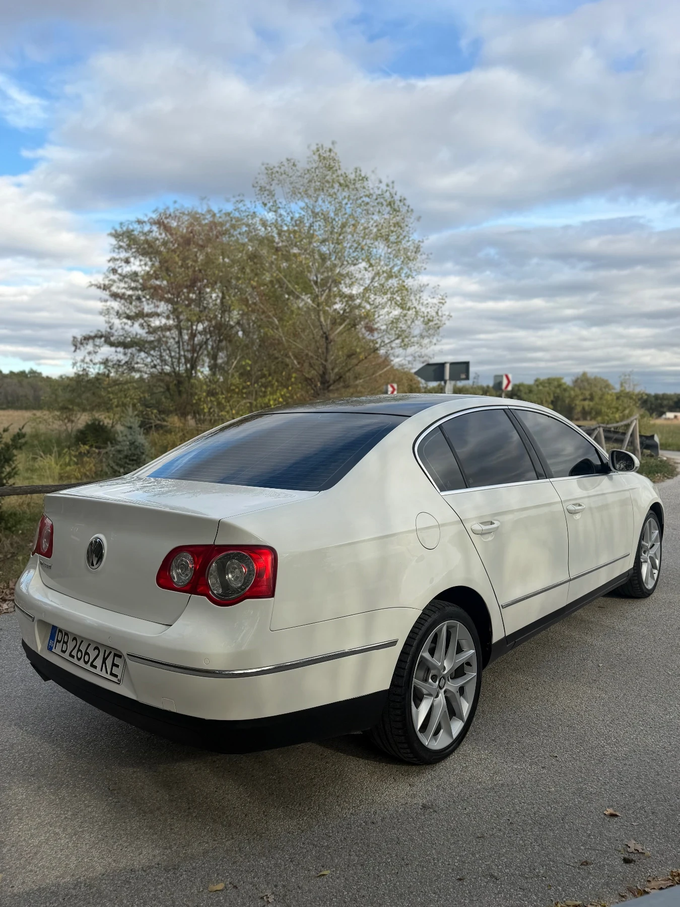 VW Passat, снимка 6 - Автомобили и джипове - 56706949