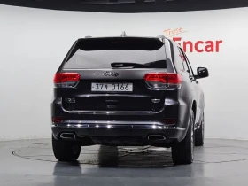 Jeep Grand cherokee 3.0 Diesel Overland Summit Wk2, снимка 3