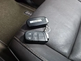 Jeep Grand cherokee 3.0 Diesel Overland Summit Wk2, снимка 15