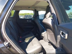 Volvo XC60 B5 Core AWD, снимка 8