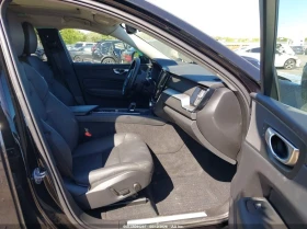 Volvo XC60 B5 Core AWD, снимка 5