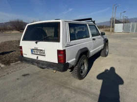 Jeep Cherokee - [6] 