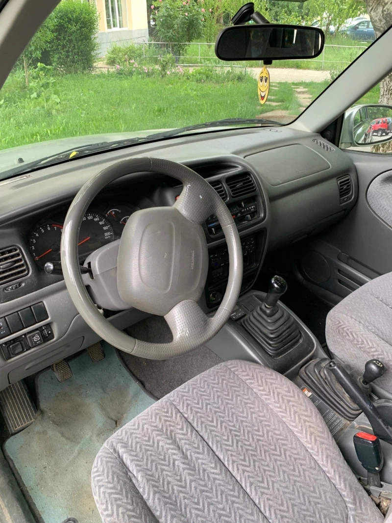 Suzuki Grand vitara V6, снимка 8 - Автомобили и джипове - 47389544