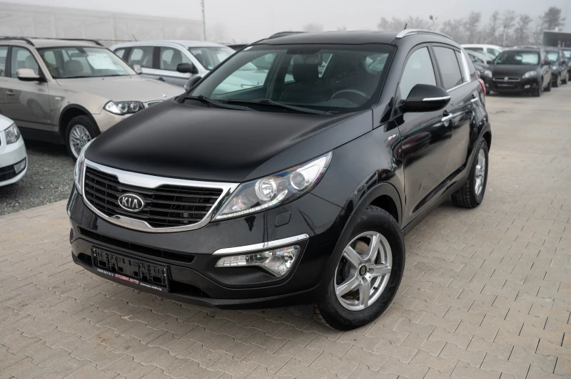 Kia Sportage 2.0* 4x4* 136кс* Shadowline, снимка 1 - Автомобили и джипове - 48917089