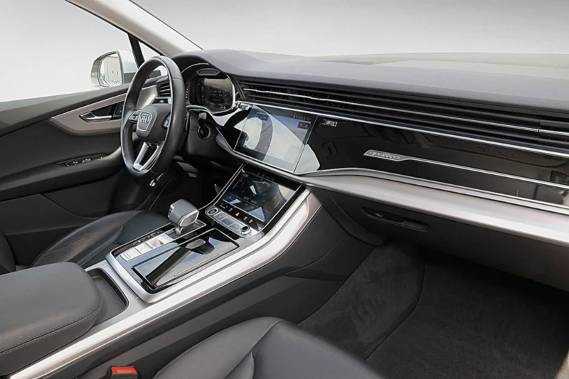 Audi Q7 45 TDI, снимка 7 - Автомобили и джипове - 53021352