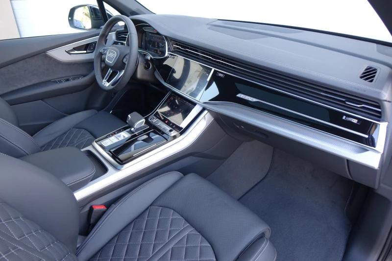 Audi Q7 3XS-LINE* RS* OLED LIGHTS* B&O* PANO* 360* , снимка 13 - Автомобили и джипове - 53040724