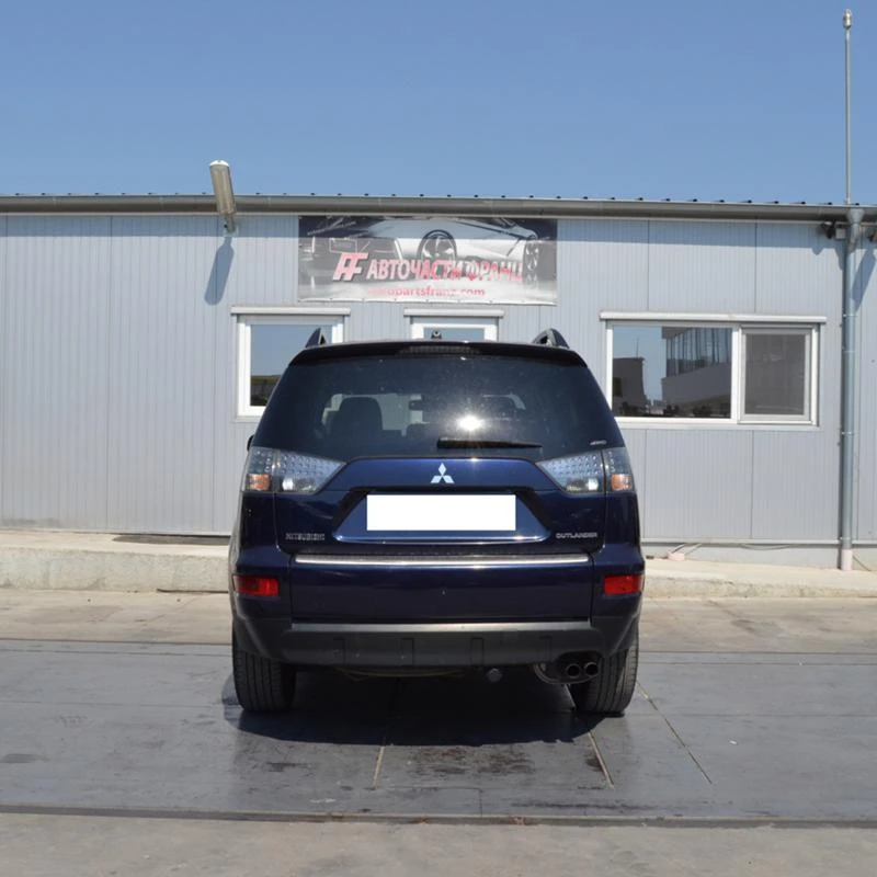 Mitsubishi Outlander 2.2 DI-D, снимка 4 - Автомобили и джипове - 29310138